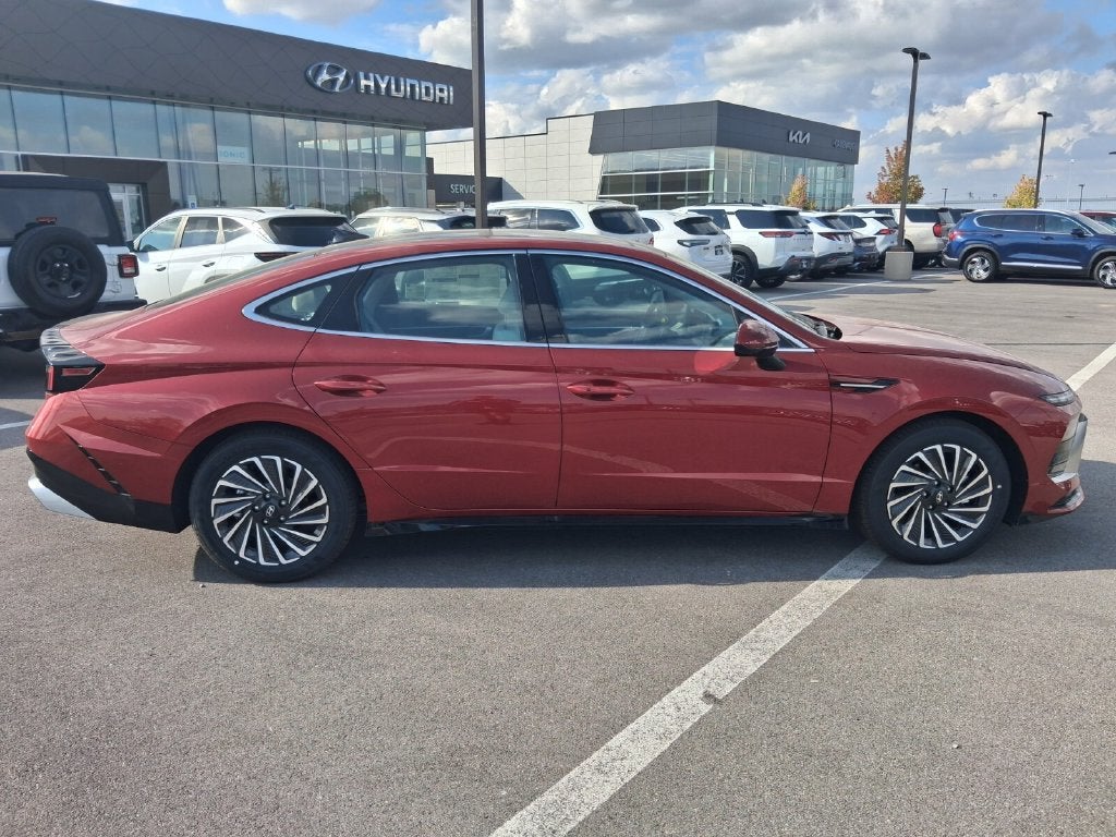 2026 Hyundai Sonata Hybrid SEL