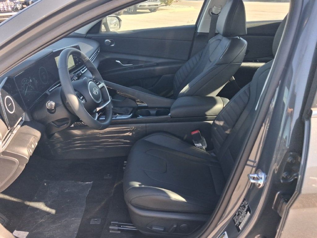 2026 Hyundai Elantra Hybrid Limited