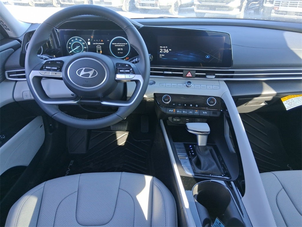 2025 Hyundai Elantra Hybrid Limited