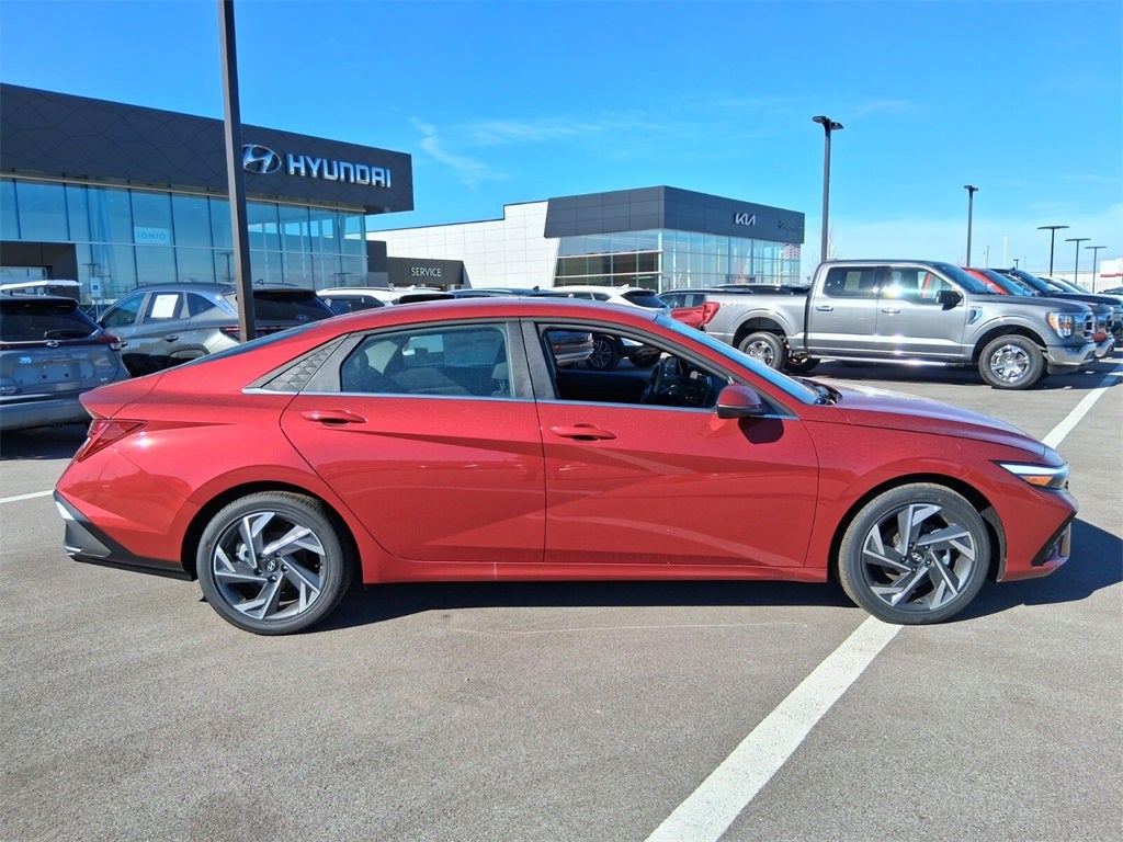 2025 Hyundai Elantra Limited