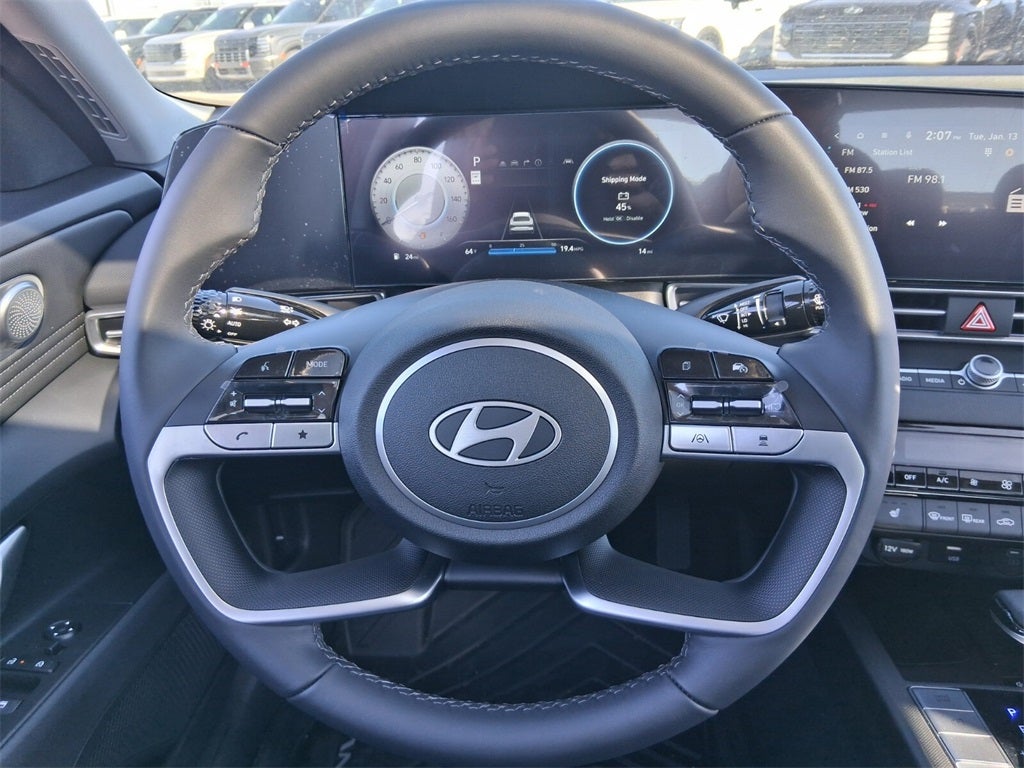 2025 Hyundai Elantra Limited