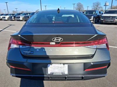 2025 Hyundai Elantra SEL Convenience