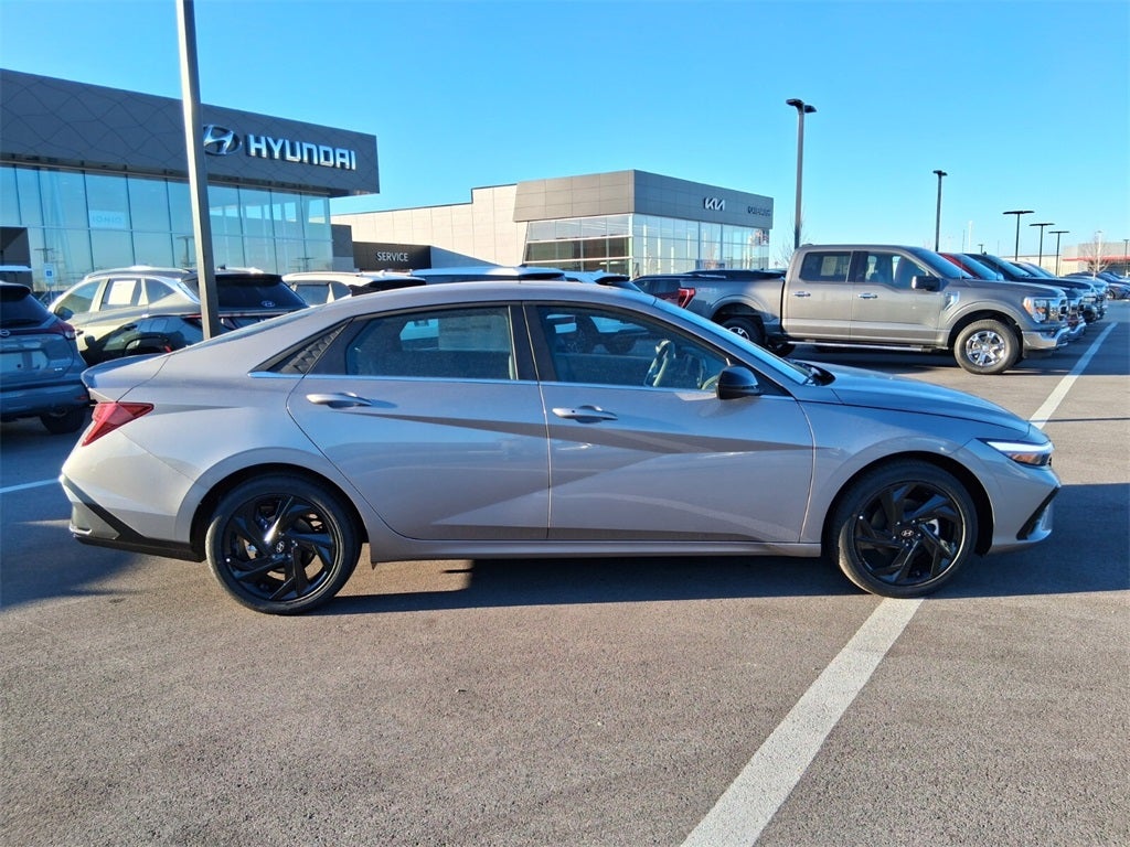 2026 Hyundai Elantra SEL Sport Premium