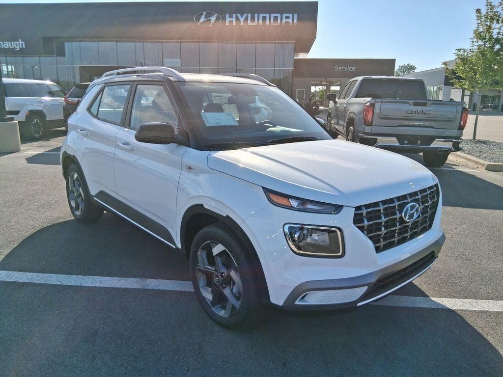 2026 Hyundai Venue SEL w/Two-Tone Roof