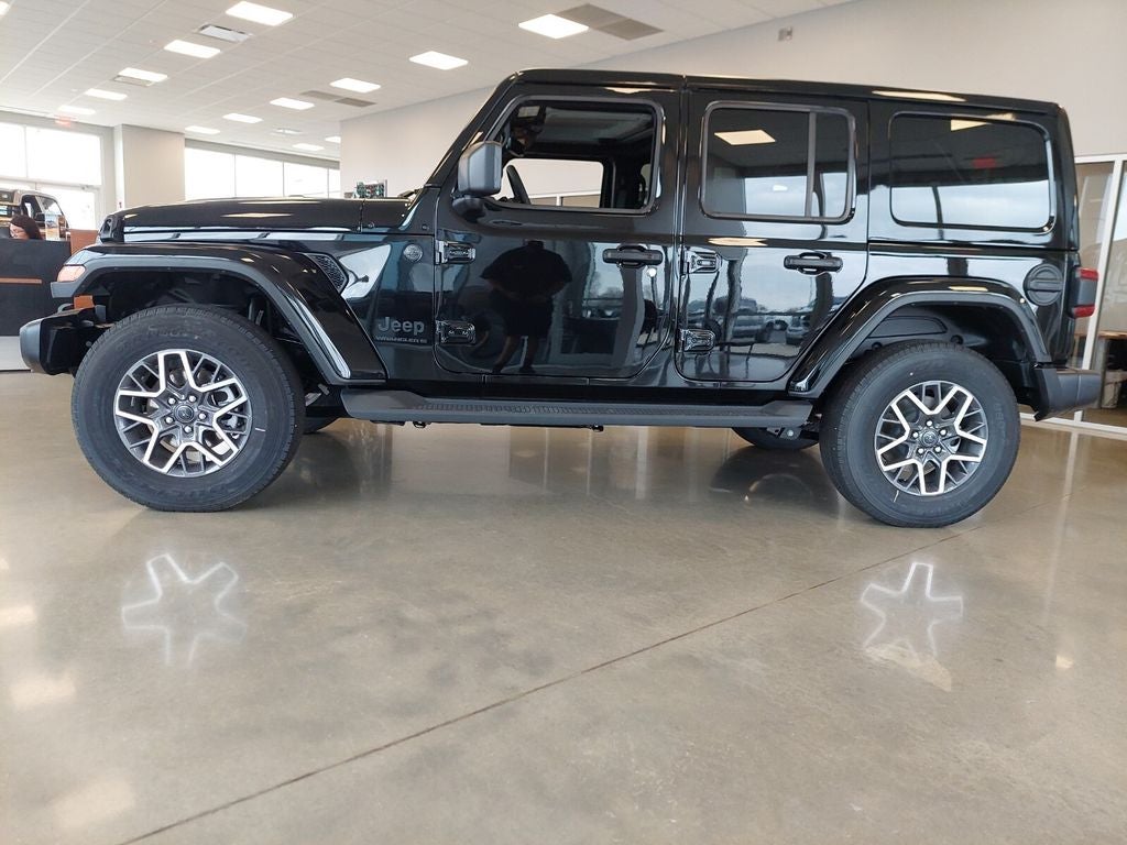 2025 Jeep Wrangler WRANGLER 4-DOOR SAHARA