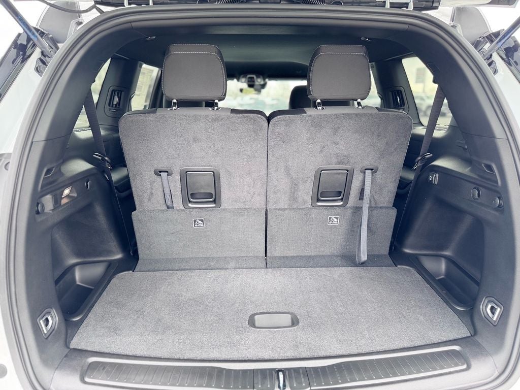 2026 Jeep Grand Cherokee GRAND CHEROKEE L LAREDO 4X2