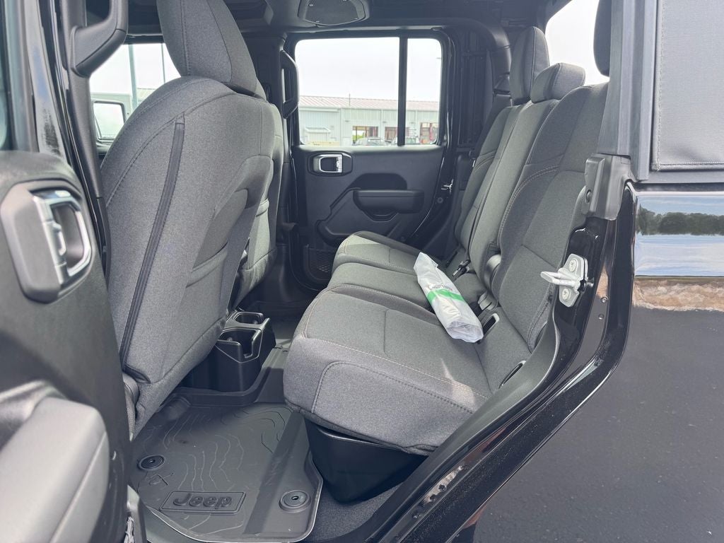 2026 Jeep Gladiator GLADIATOR SPORT 4X4
