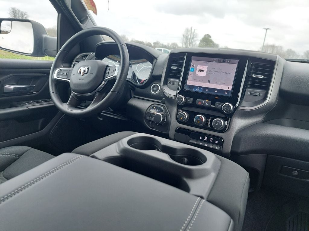 2025 RAM Ram 1500 RAM 1500 TRADESMAN CREW CAB 4X4 5'7' BOX