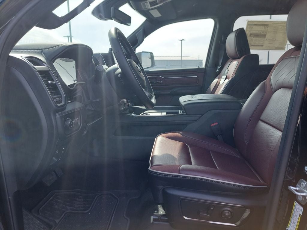 2025 RAM Ram 1500 RAM 1500 LIMITED CREW CAB 4X4 5'7' BOX