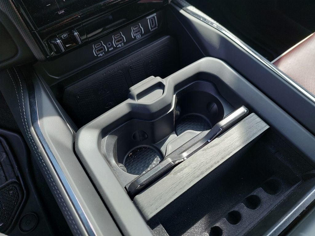 2025 RAM Ram 1500 RAM 1500 LIMITED CREW CAB 4X4 5'7' BOX