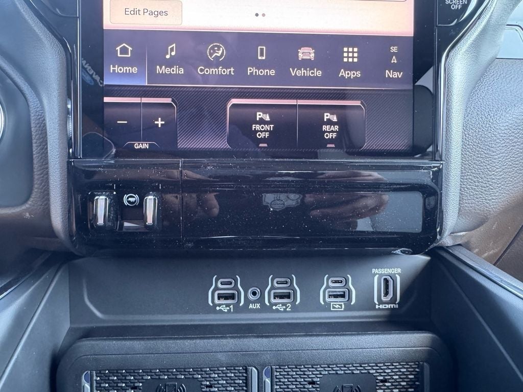 2026 RAM Ram 1500 RAM 1500 LARAMIE CREW CAB 4X4 5'7' BOX