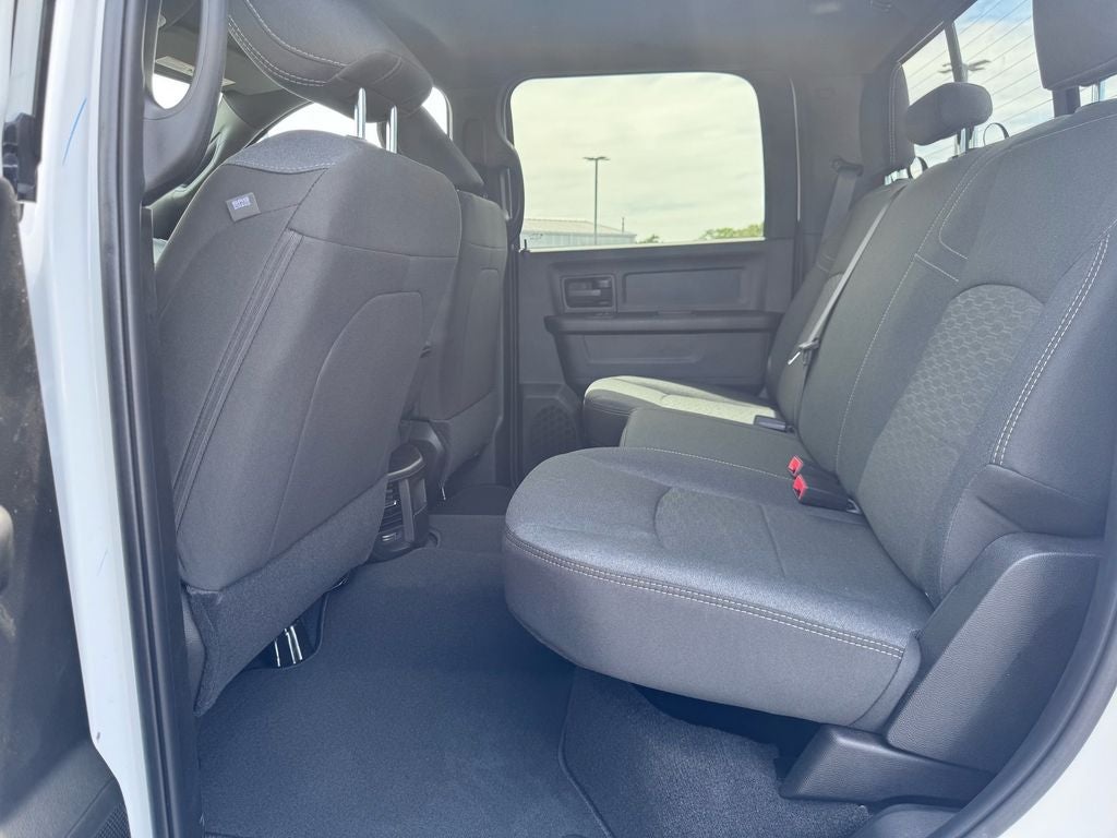 2026 RAM Ram 3500 RAM 3500 TRADESMAN CREW CAB 4X4 6'4' BOX