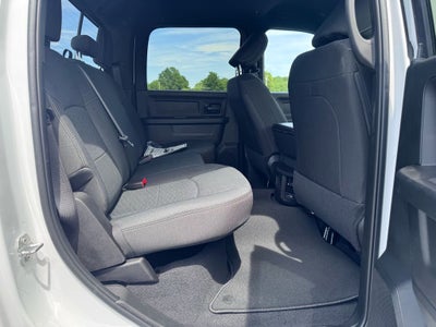 2026 RAM Ram 3500 RAM 3500 TRADESMAN CREW CAB 4X4 6'4' BOX
