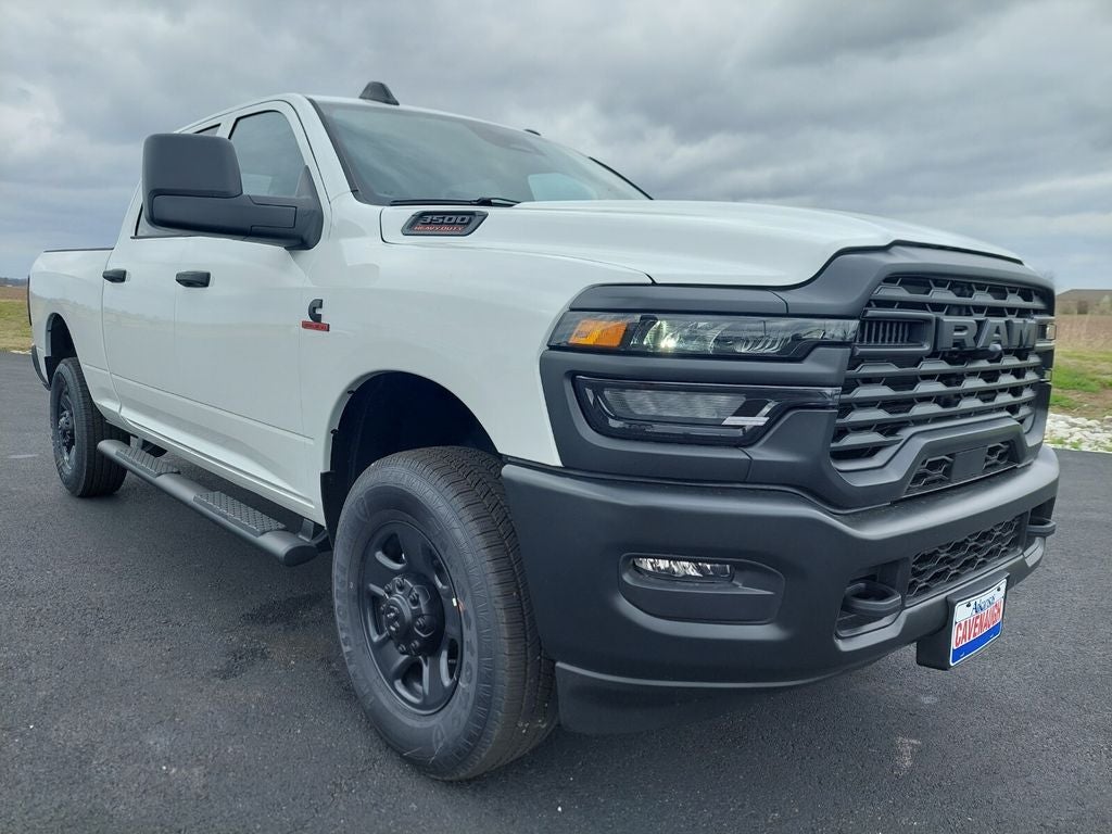 2026 RAM Ram 3500 RAM 3500 TRADESMAN CREW CAB 4X4 6'4' BOX
