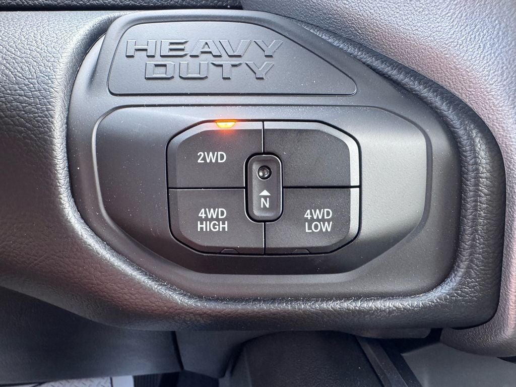 2026 RAM Ram 3500 RAM 3500 BIG HORN CREW CAB 4X4 6'4' BOX