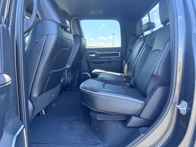 2025 RAM Ram 3500 RAM 3500 LARAMIE CREW CAB 4X4 6'4' BOX