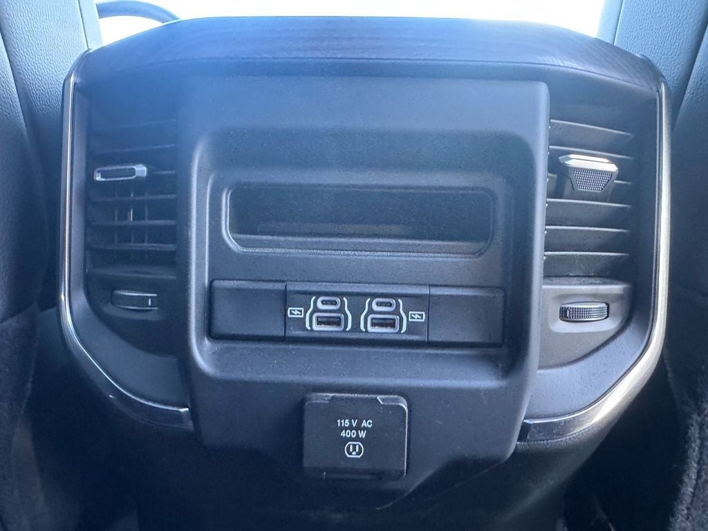 2025 RAM Ram 3500 RAM 3500 LARAMIE CREW CAB 4X4 6'4' BOX