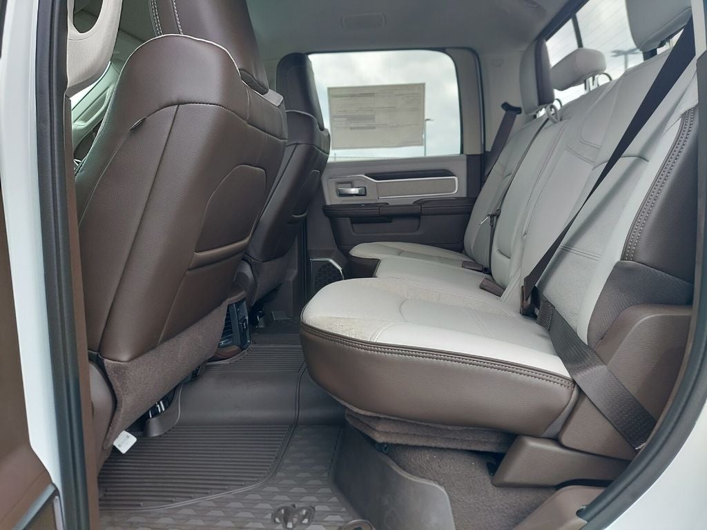 2026 RAM Ram 3500 RAM 3500 LARAMIE CREW CAB 4X4 8' BOX