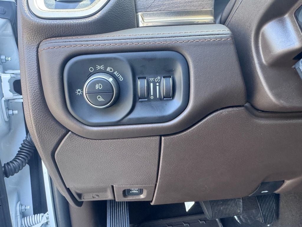 2025 RAM Ram 2500 RAM 2500 LIMITED LONGHORN CREW CAB 4X4 6'4' BOX