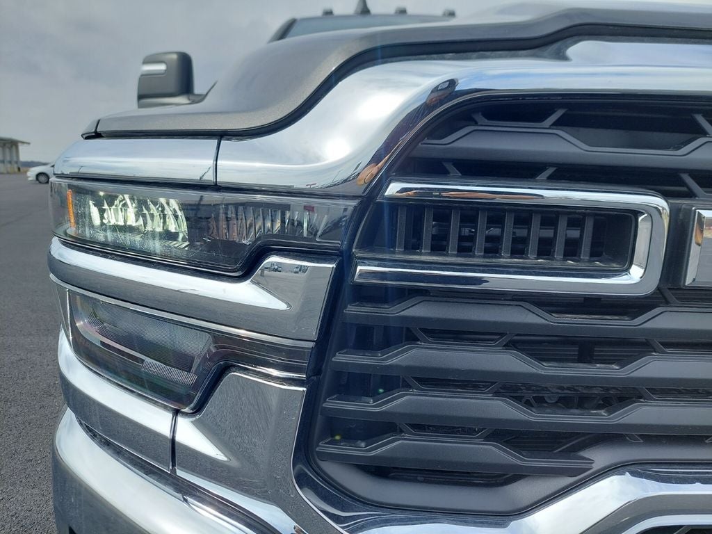 2026 RAM Ram 2500 RAM 2500 TRADESMAN CREW CAB 4X4 8' BOX