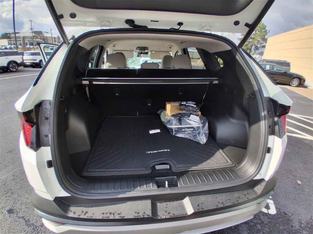 2026 Hyundai Tucson SEL FWD