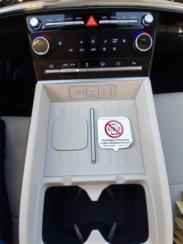 2025 Hyundai Santa Fe SEL FWD