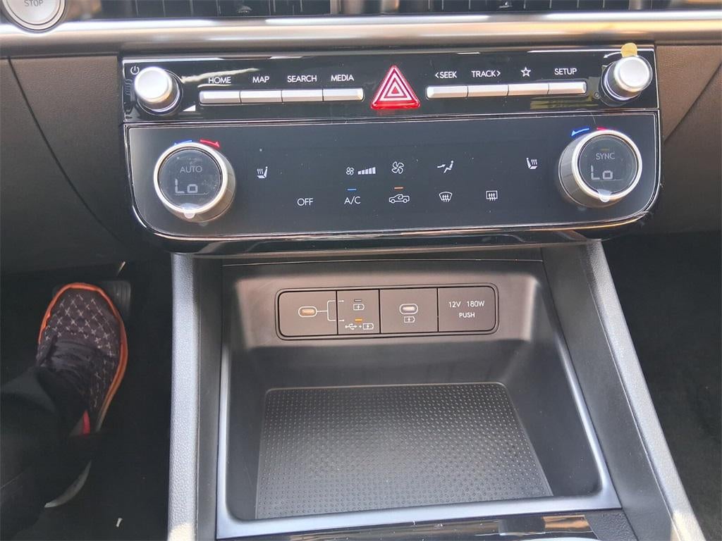 2026 Hyundai Santa Cruz SEL FWD