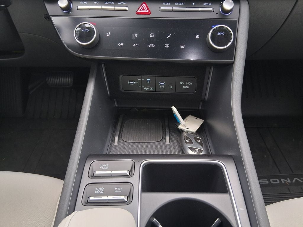 2025 Hyundai Sonata SEL Convenience