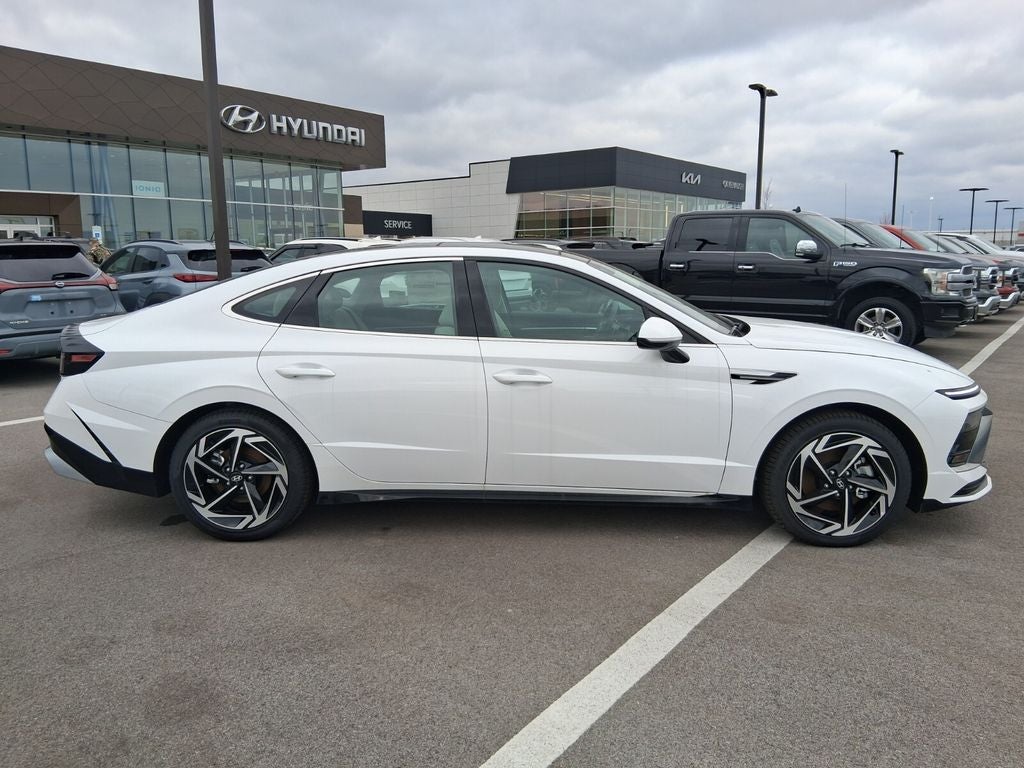 2025 Hyundai Sonata SEL Convenience