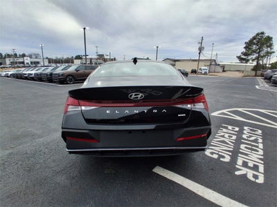 2025 Hyundai Elantra Hybrid SEL Sport