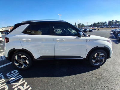 2026 Hyundai Venue SEL w/Two-Tone Roof