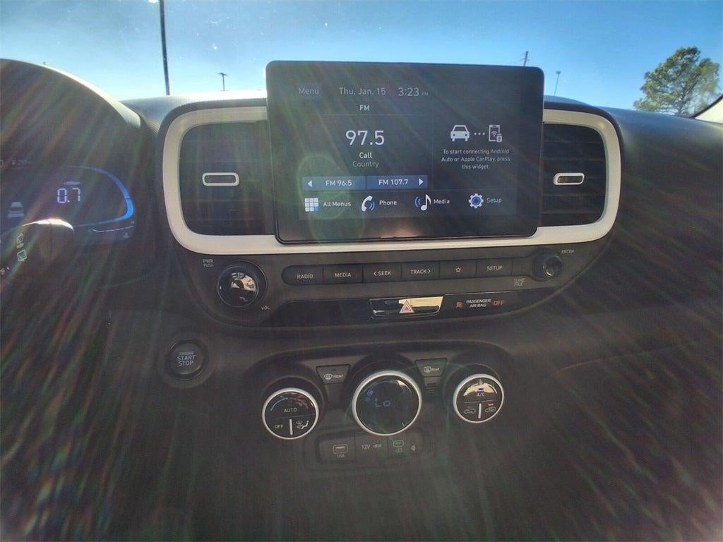 2026 Hyundai Venue SEL w/Two-Tone Roof