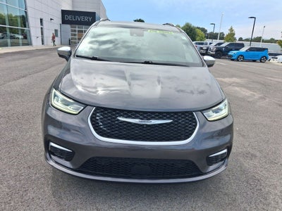 2022 Chrysler Pacifica Hybrid Pinnacle