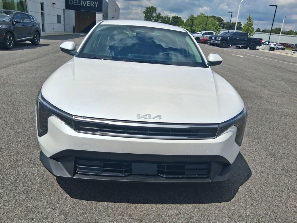 2026 Kia K4 LX