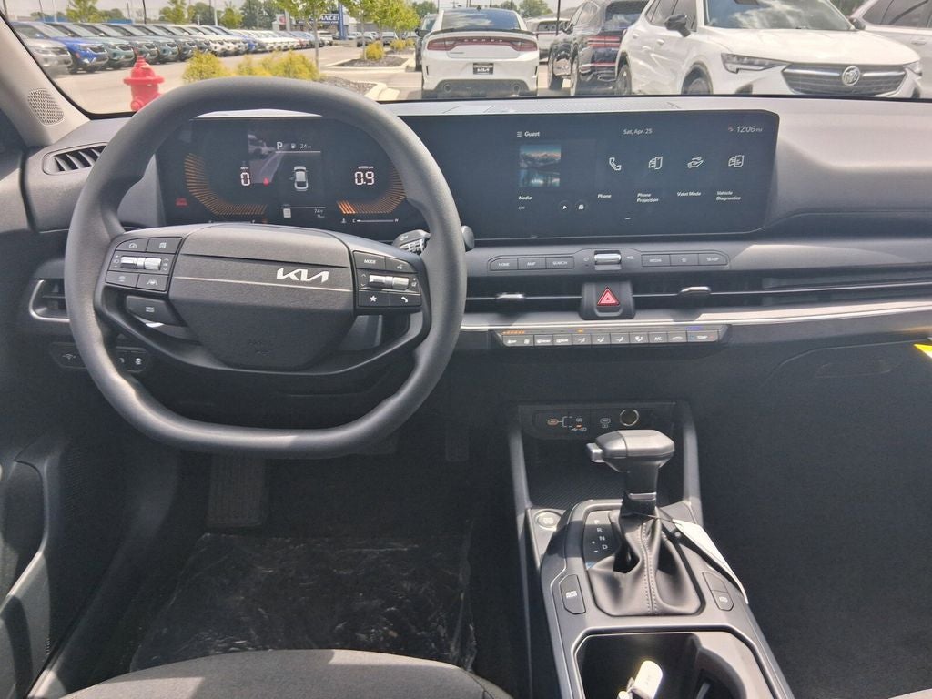 2026 Kia K4 LX