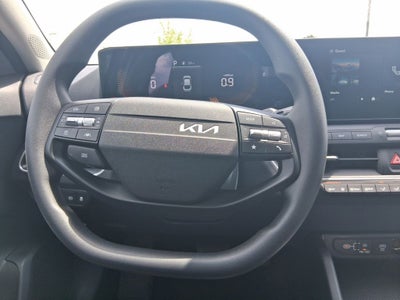 2026 Kia K4 LX