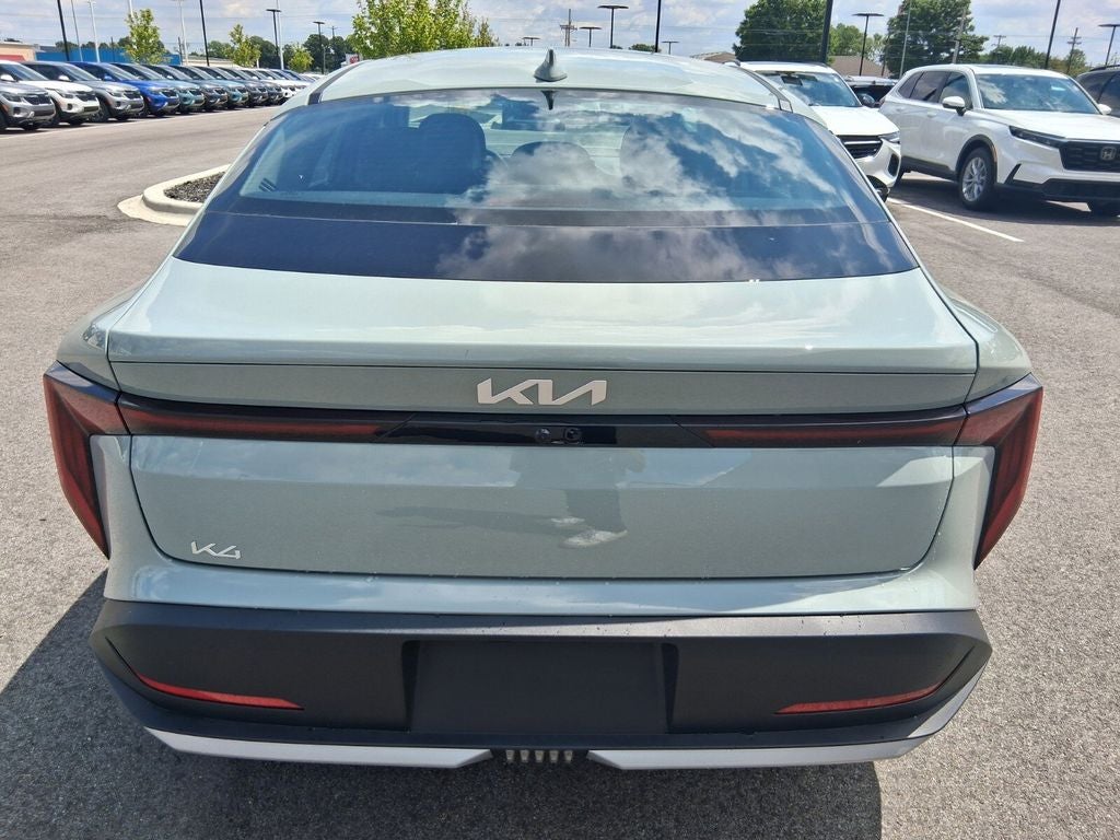 2026 Kia K4 LX