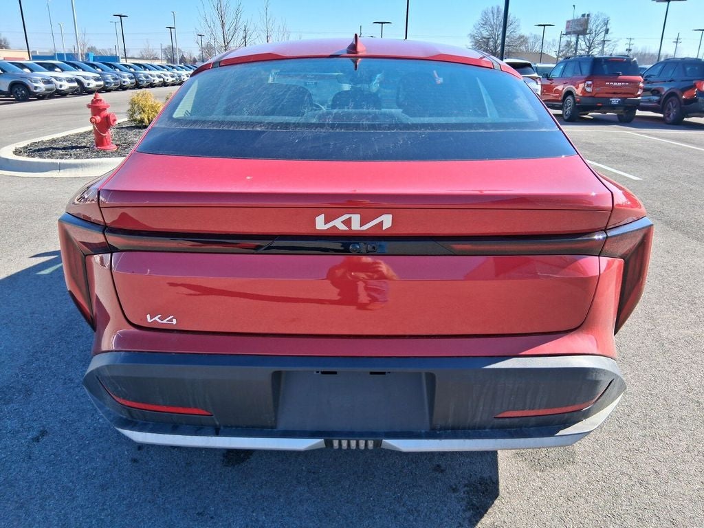 2026 Kia K4 LXS