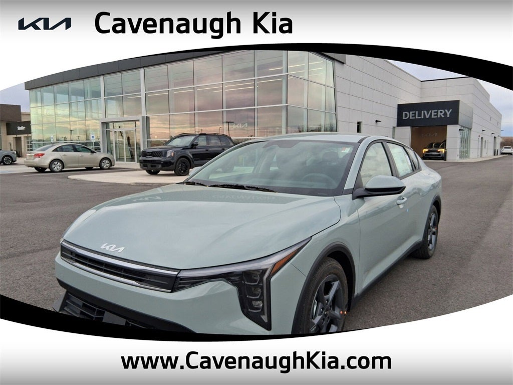 2026 Kia K4 LXS