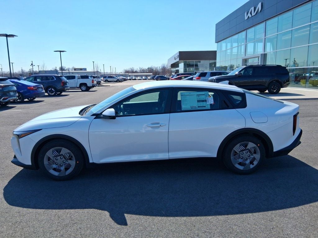 2026 Kia K4 LX