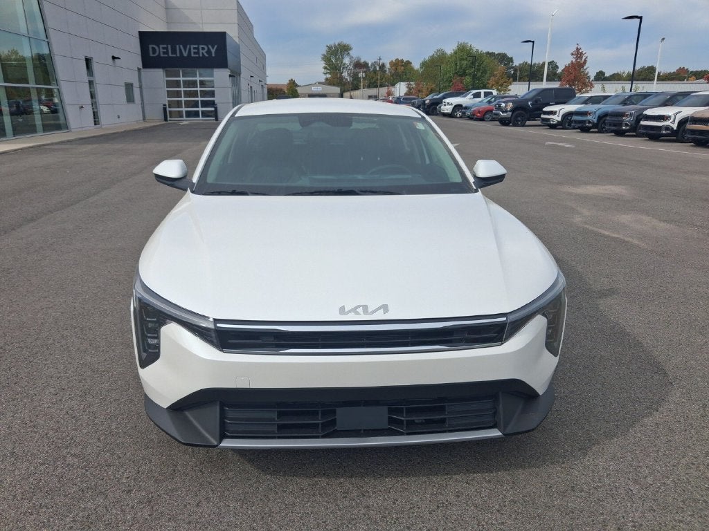 2027 Kia K4 EX