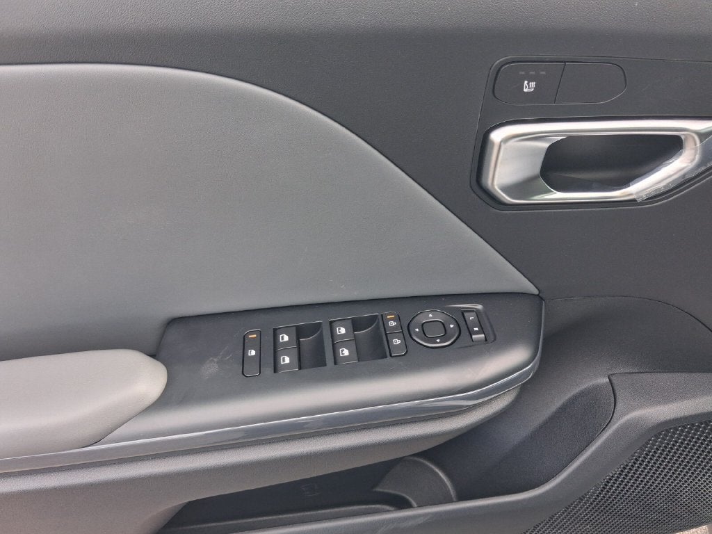 2027 Kia K4 EX