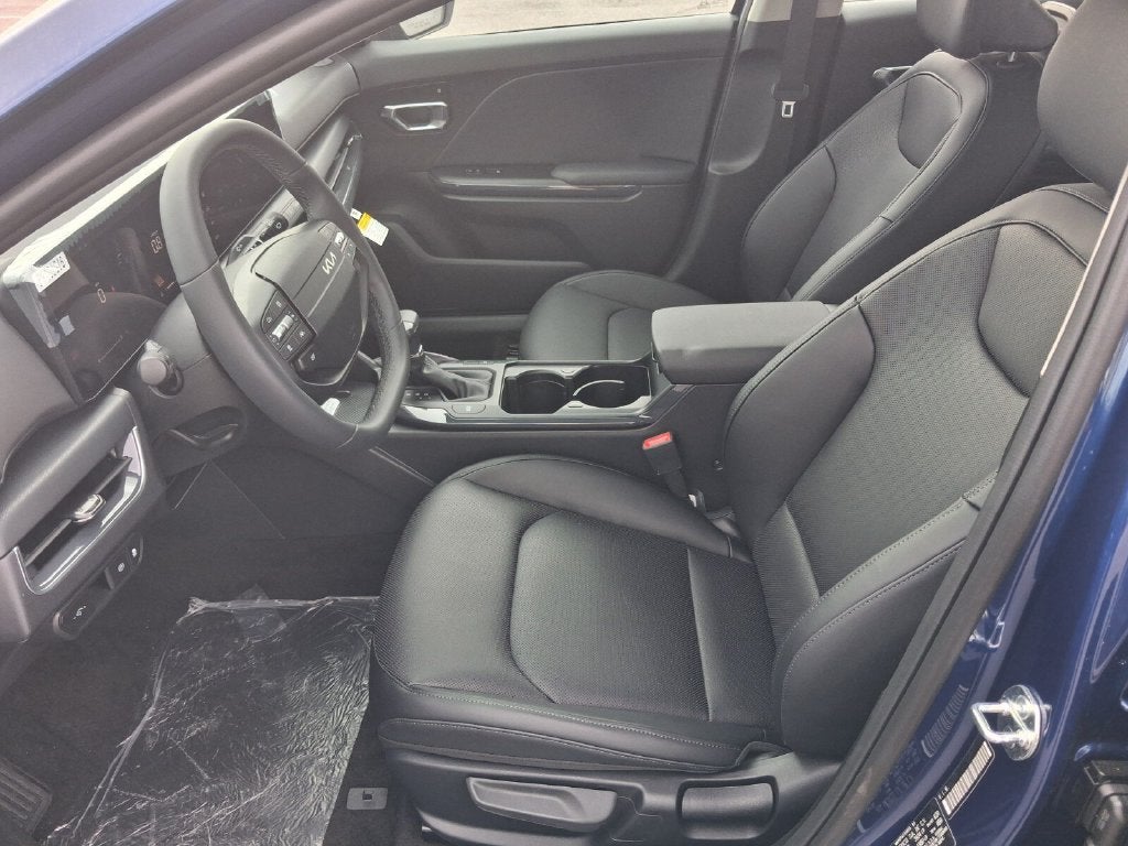 2027 Kia K4 EX