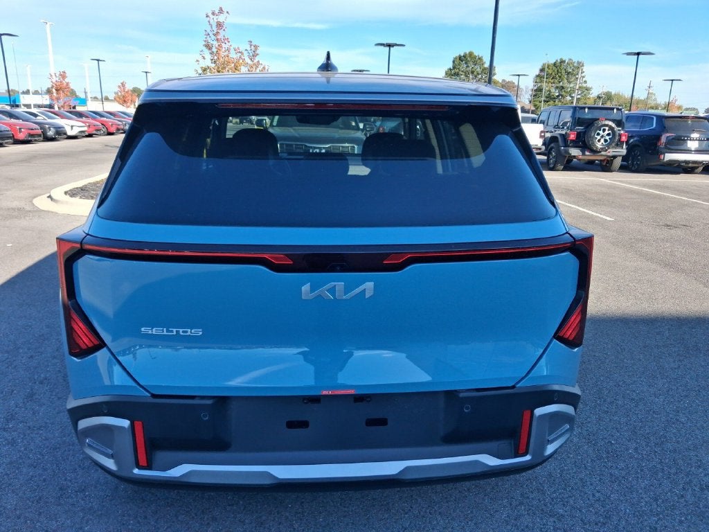 2027 Kia Seltos S