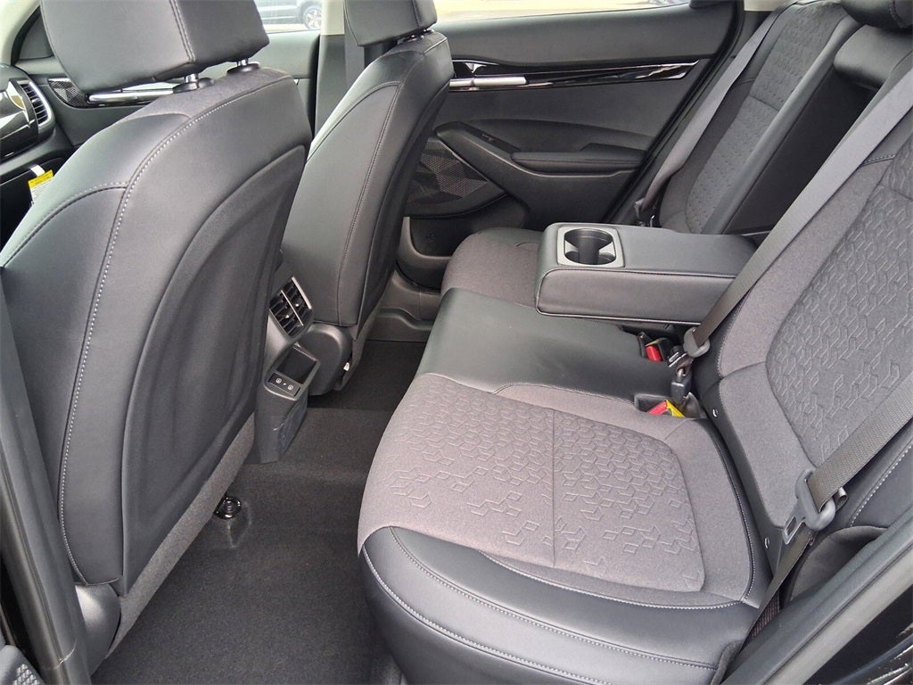 2025 Kia Seltos X-Line