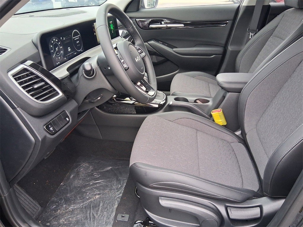 2025 Kia Seltos X-Line