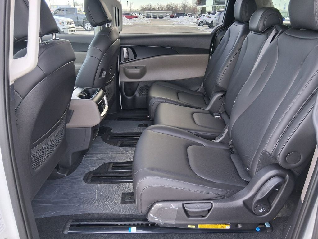 2026 Kia Carnival LXS