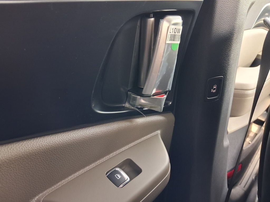 2027 Kia Carnival LXS