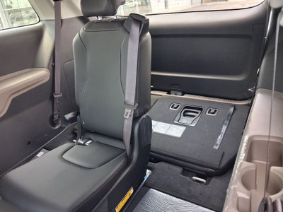 2027 Kia Carnival LXS