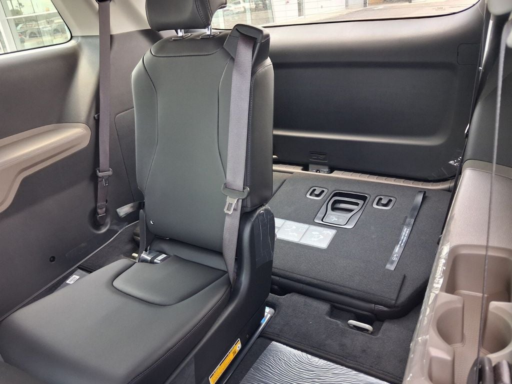 2027 Kia Carnival LXS
